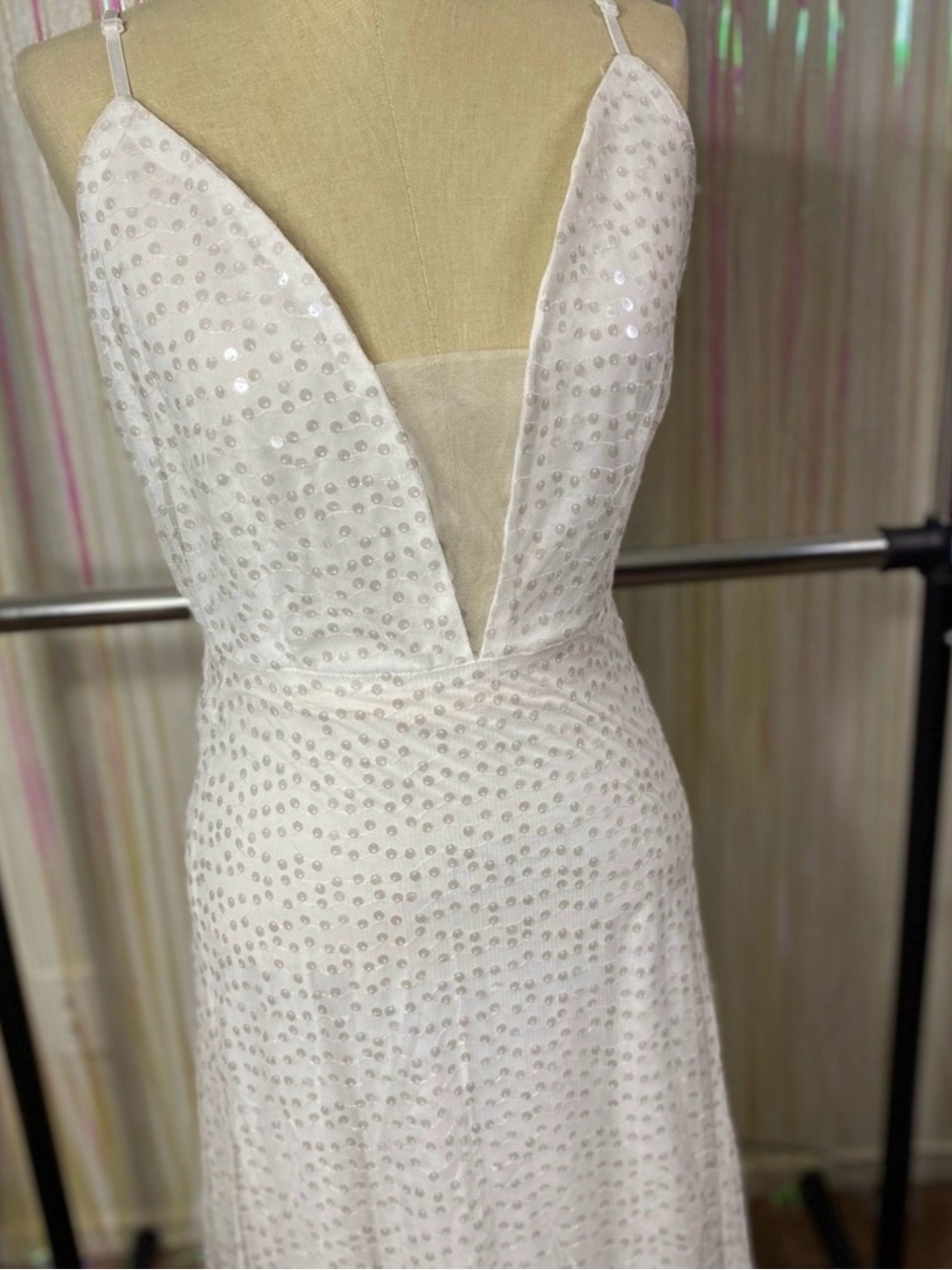 White sequin Sleeveless V-Neck Evening Dress - Picture 2 of 5